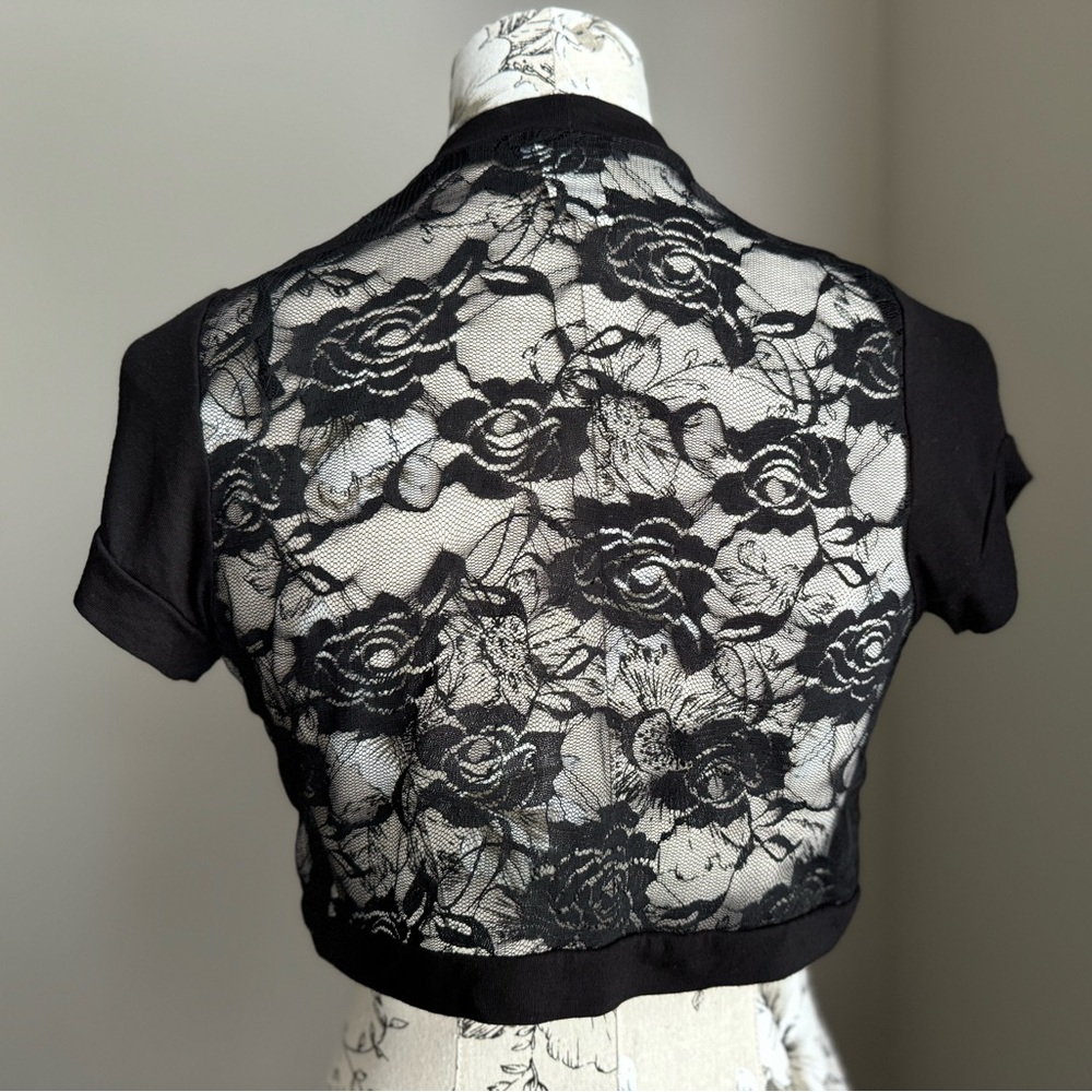 Vintage 90s Deb Black Floral Lace Goth Whimsygoth Grunge Shrug